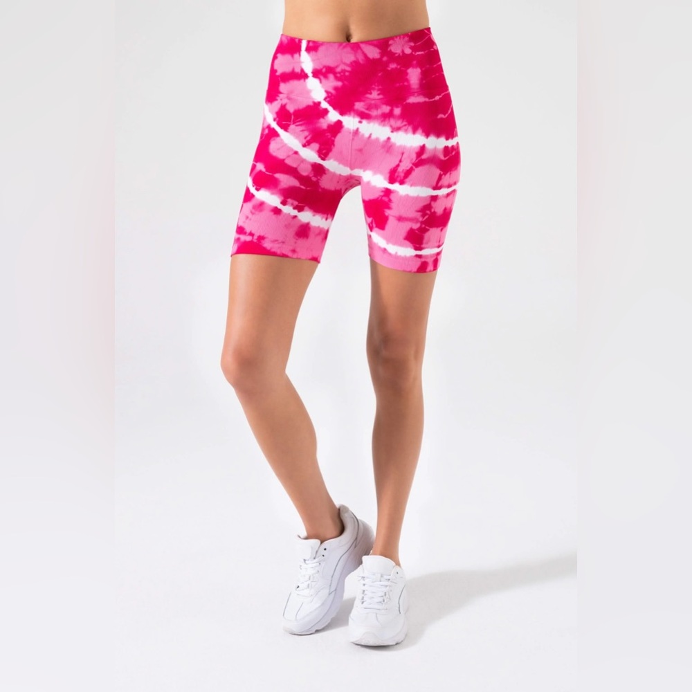 NWT NUX Good Short HD Spandex Shorts Hand Dye Pink Red White Medium